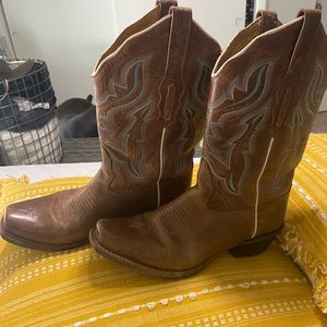 Old west cowgirl boots